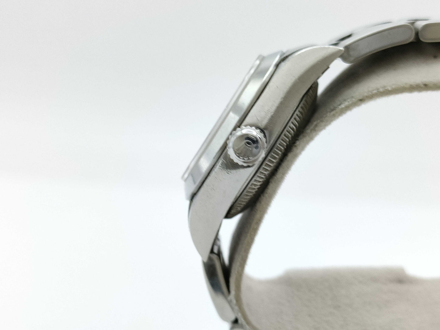 ROLEX 76080 K418061 White Dial Oyster Breath Women's Watch