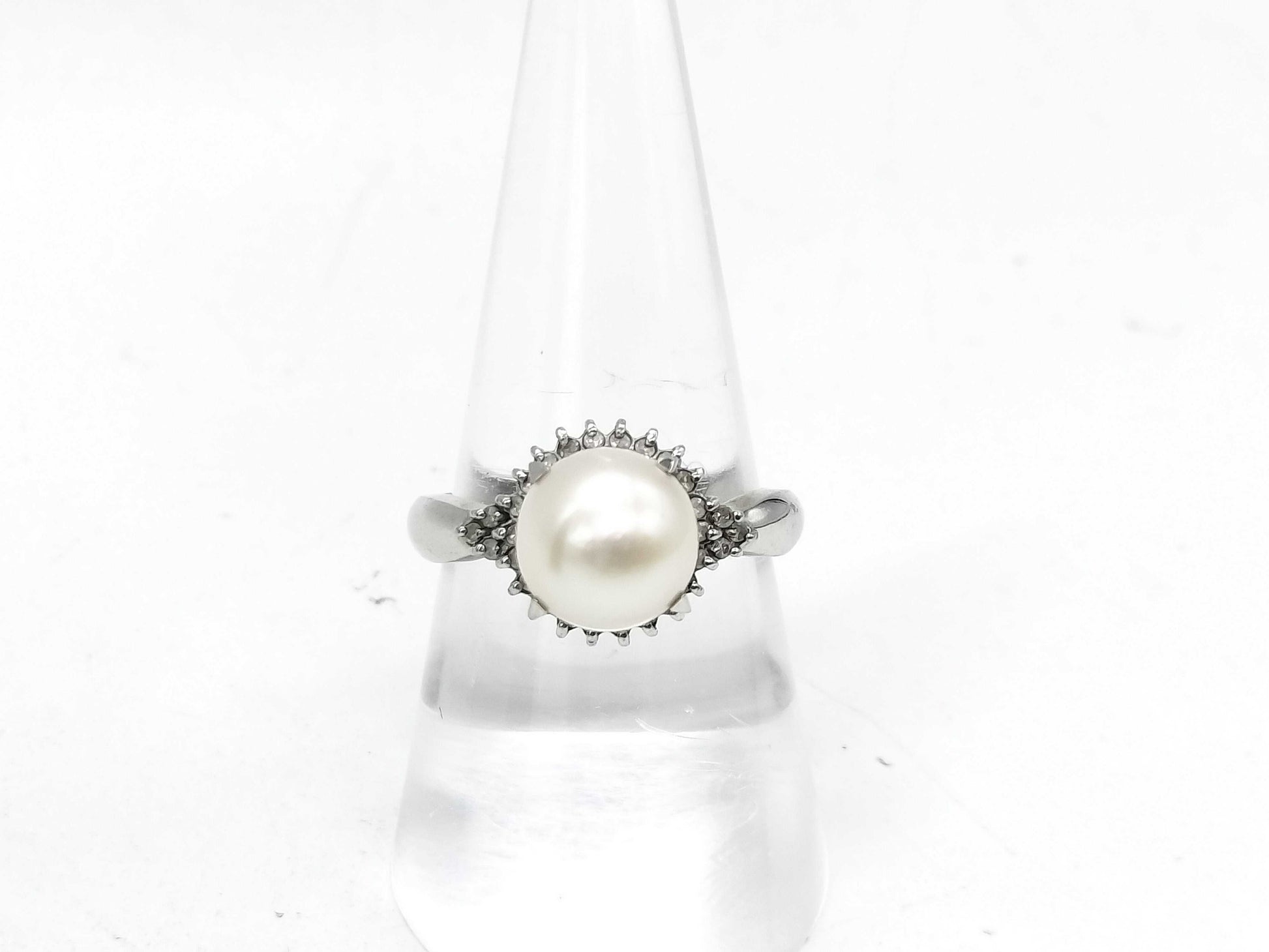 Akoya Pearl Ring, Diameter 9.0mm, D0.20ct, Pt900, 6.0g 