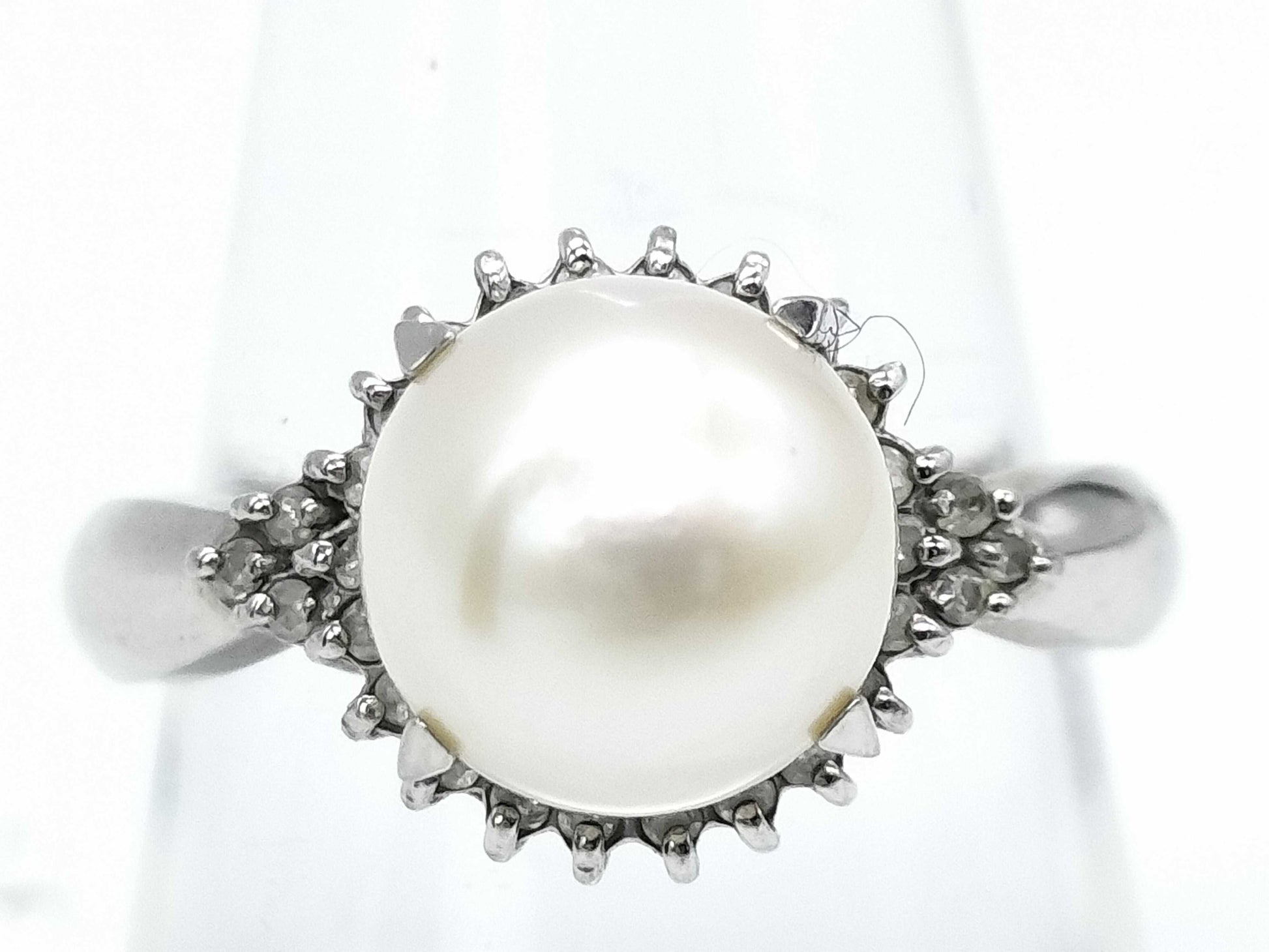 Akoya Pearl Ring, Diameter 9.0mm, D0.20ct, Pt900, 6.0g 