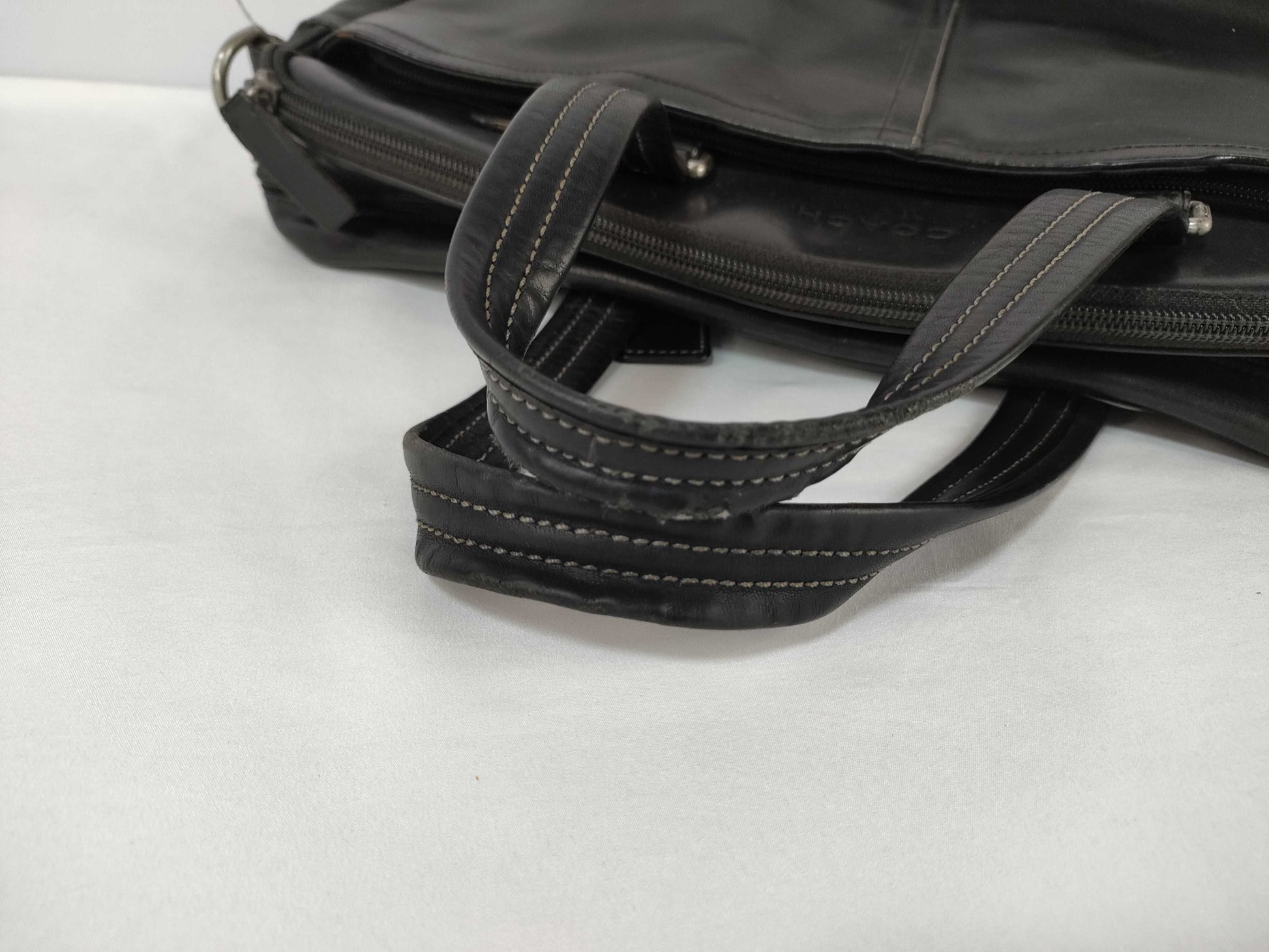 COACH F707070 Business Bag