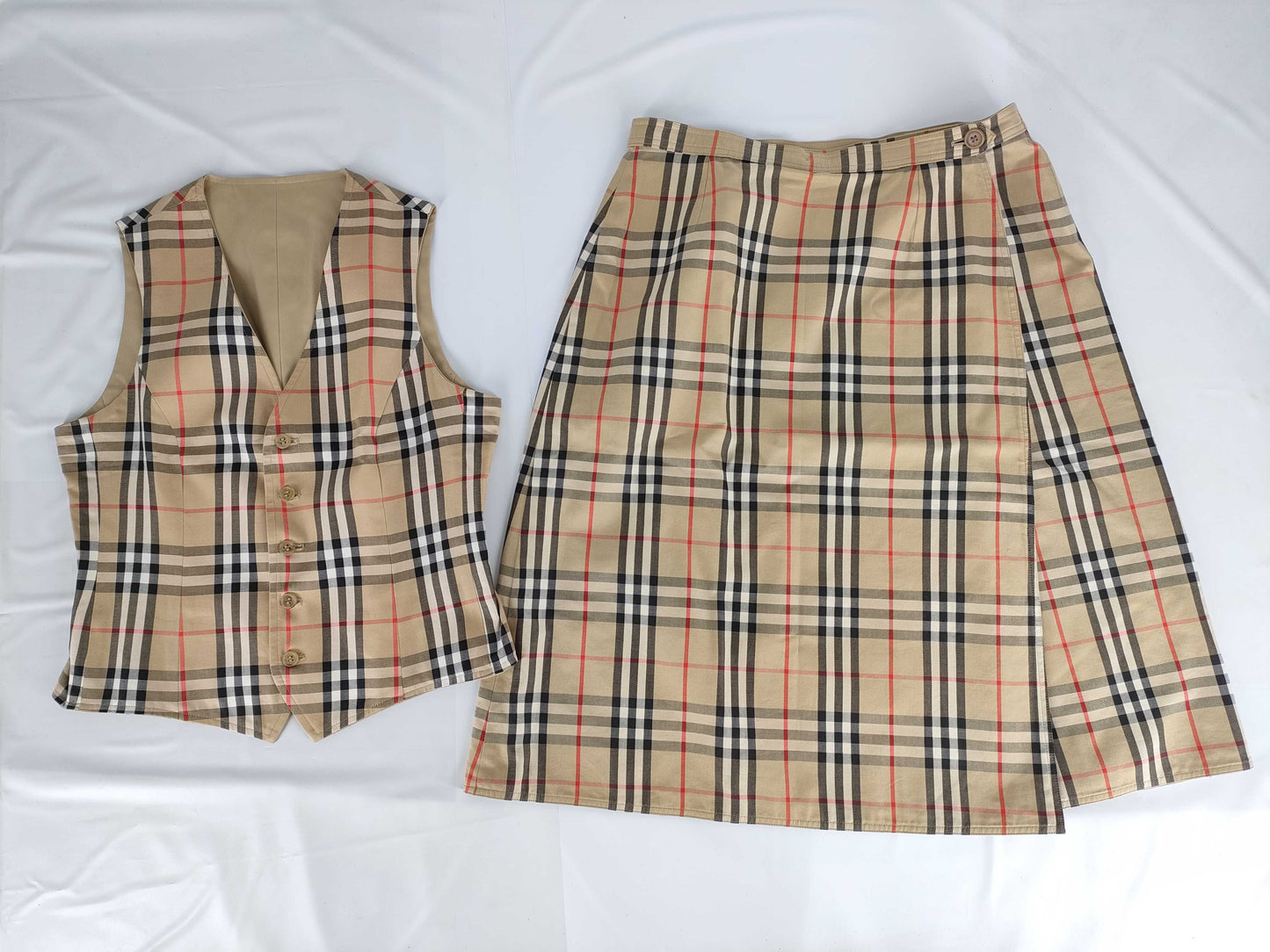 Burberrys Burberrys Wrap Skirt Reversible Skirt Set Skirt