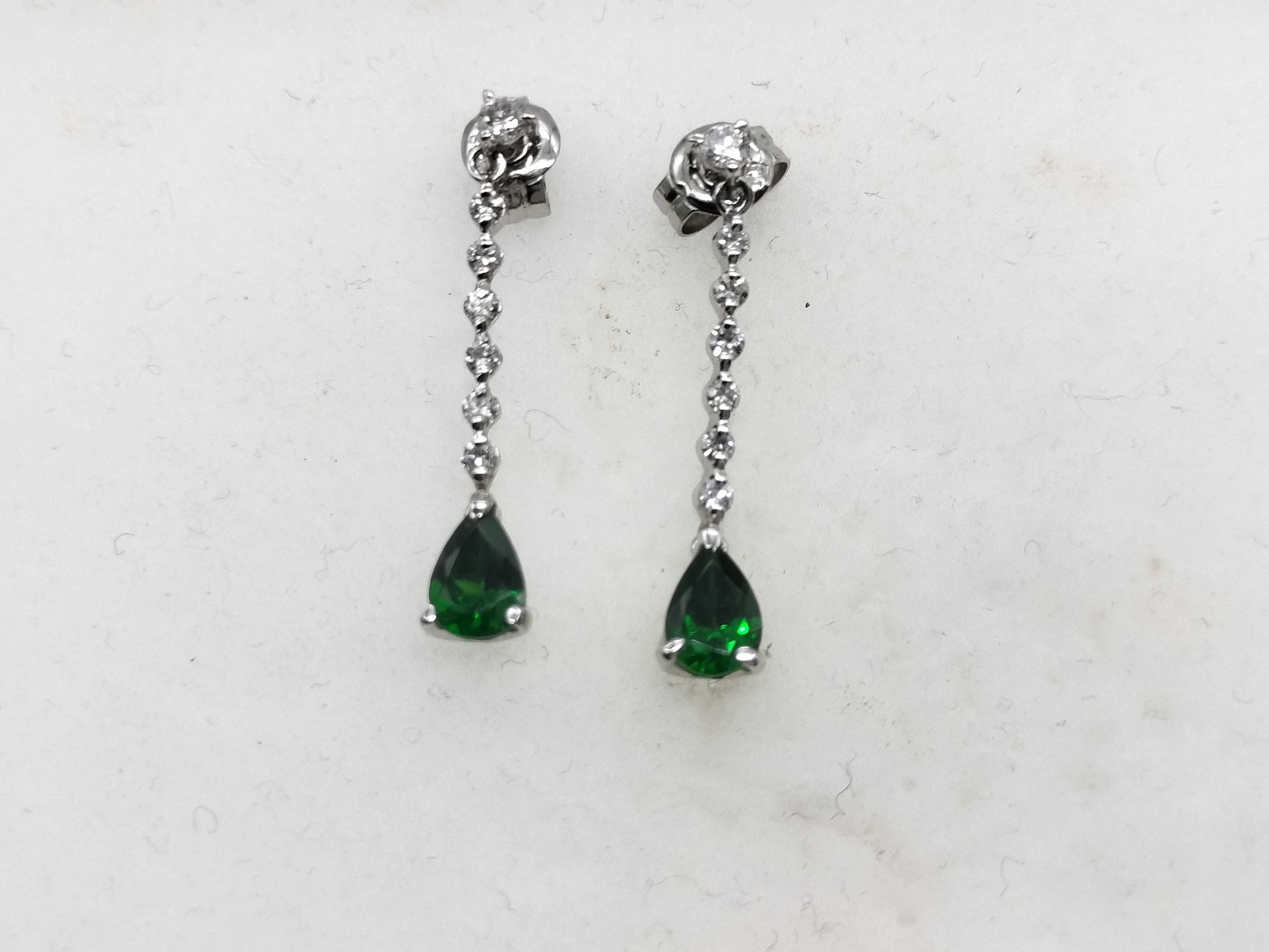 G0.47ct D0.13ct / G0.48ct D0.13ct Pt900 2.2g Earrings 