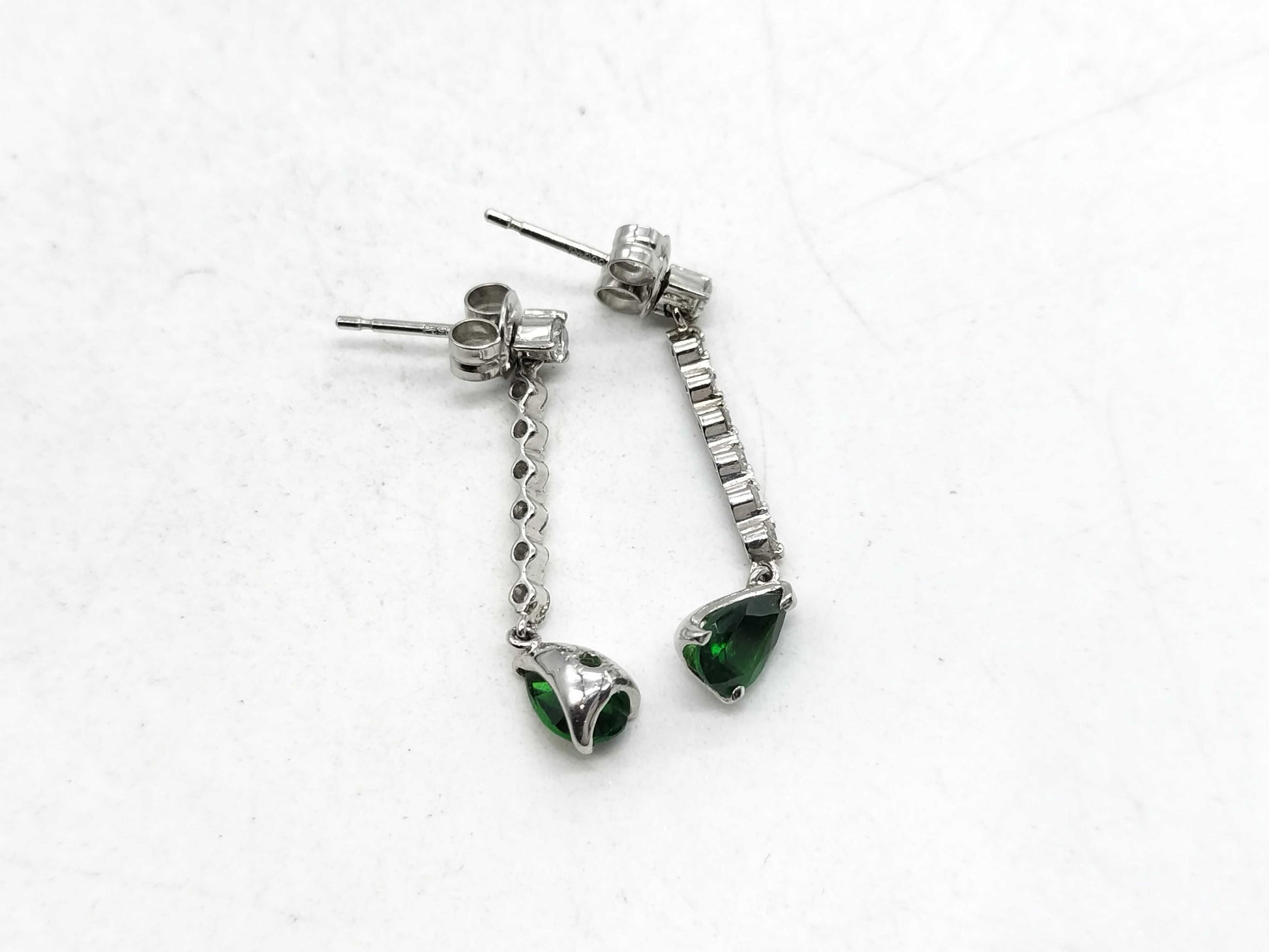 G0.47ct D0.13ct / G0.48ct D0.13ct Pt900 2.2g Earrings 