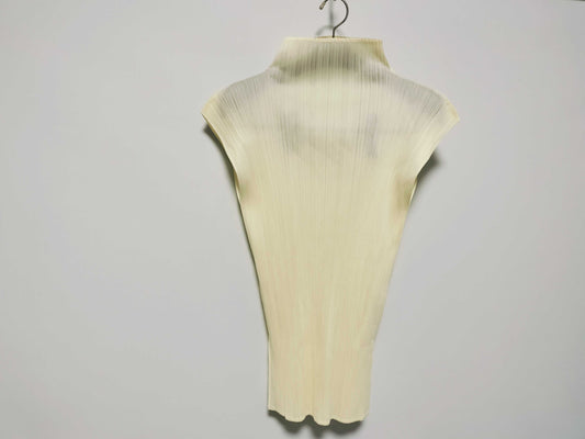 PLEATS PLEASE Pleats Please Tops Tops