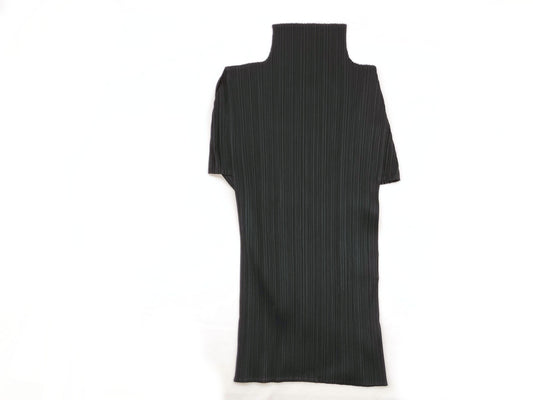 ISSEY MIYAKE Tops Tops
