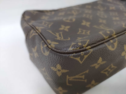 LOUIS VUITTON Monogram True Toilette 28 Second Bag
