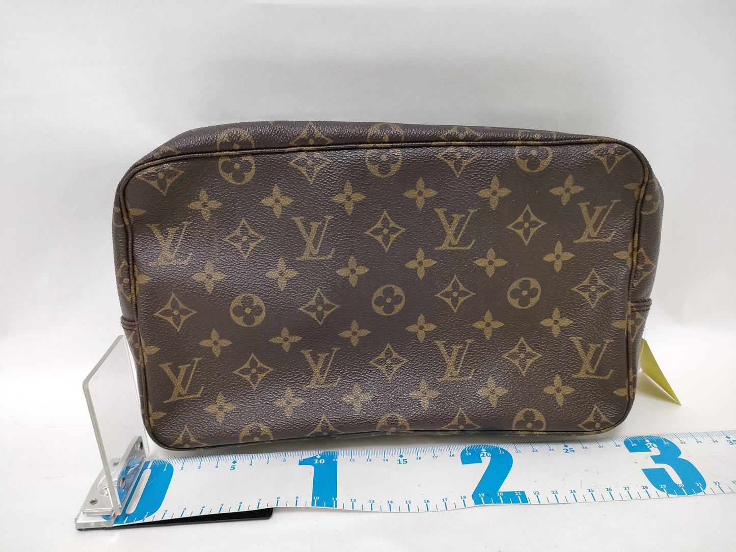 LOUIS VUITTON Monogram True Toilette 28 Second Bag