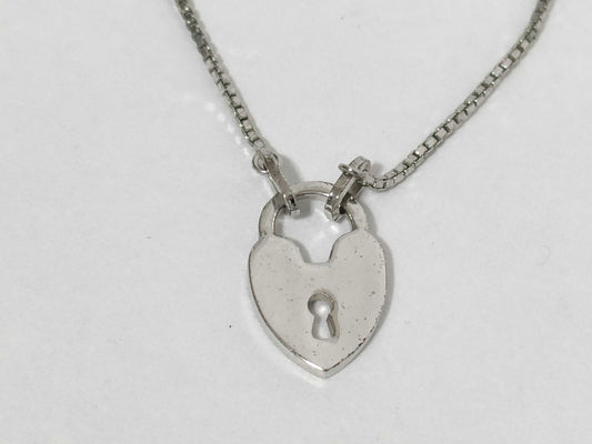 Dior Heart Cadena Motif Necklace Bracelet Bangle