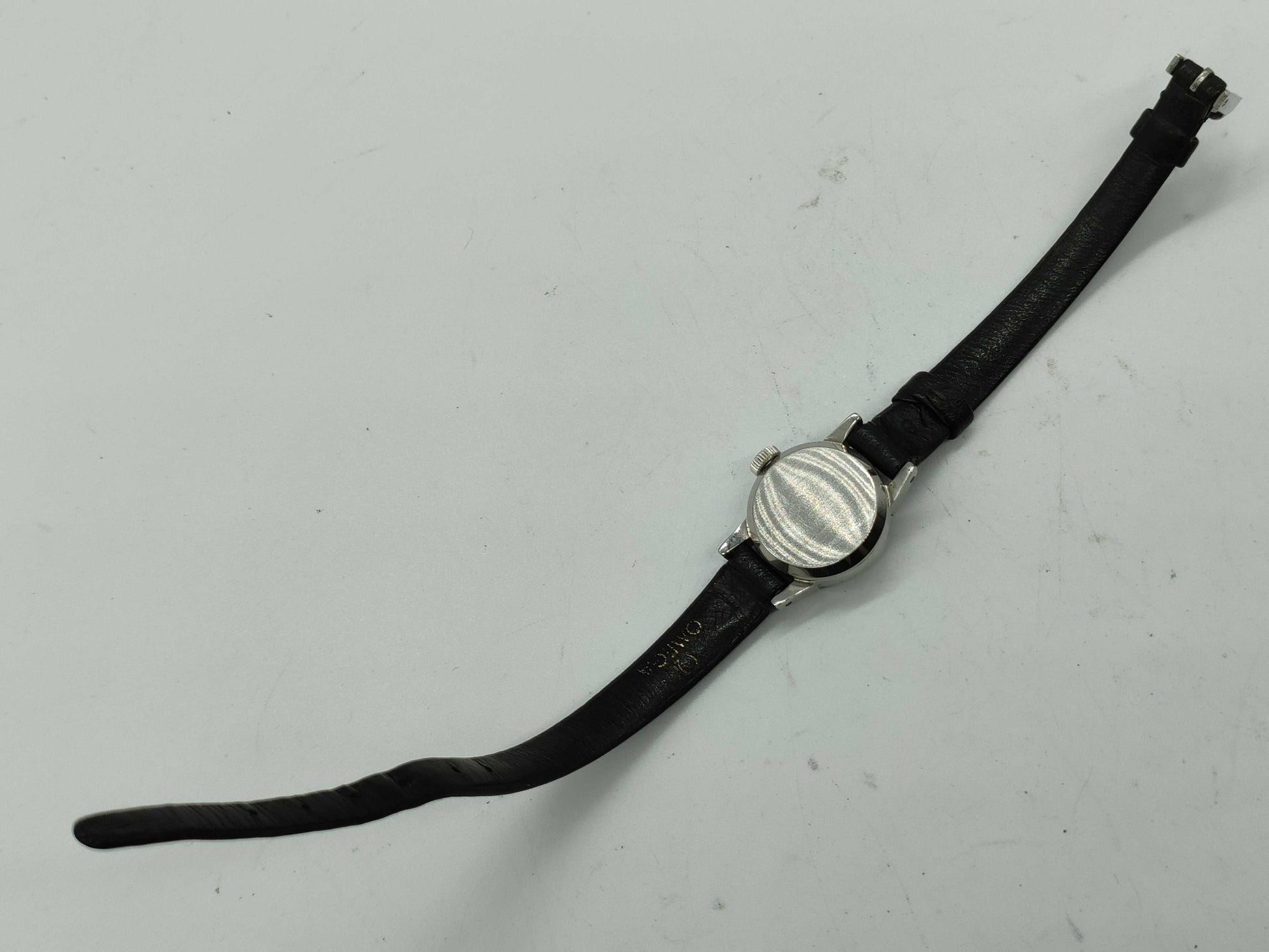 OMEGA Devil Cut Glass Women's Watch