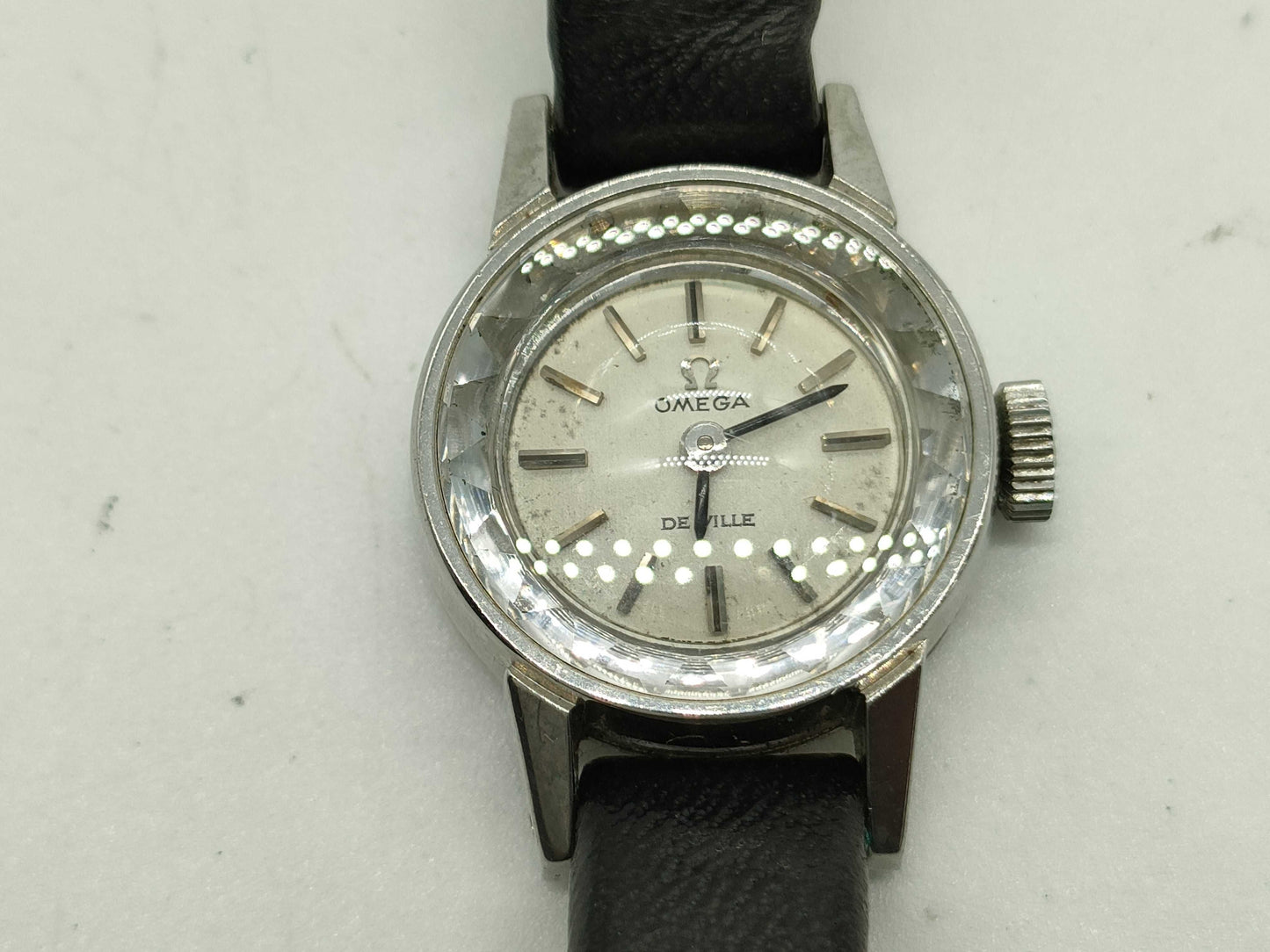 OMEGA Devil Cut Glass Women's Watch