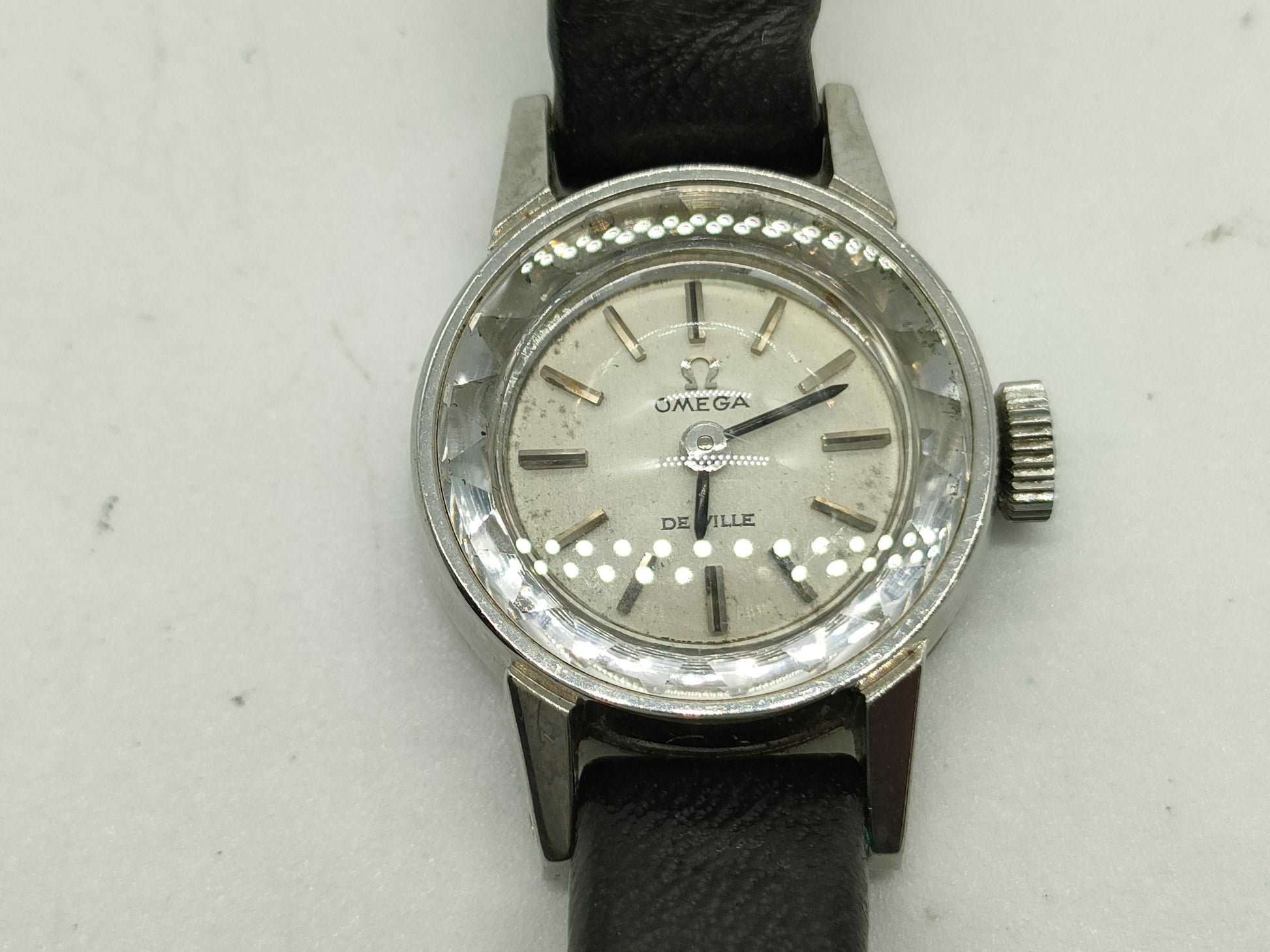 OMEGA Devil Cut Glass Women's Watch