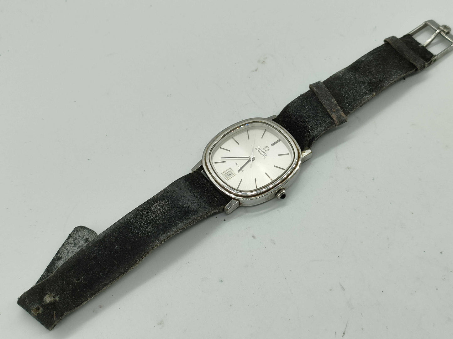 OMEGA Devil Date Men's Watch with Deteriorated Strap