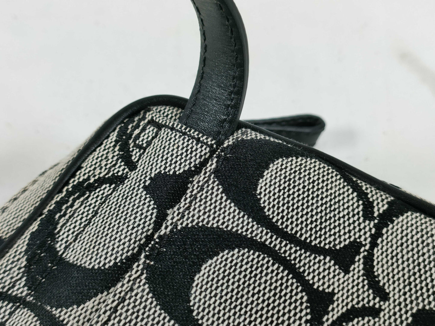 COACH Signature Waist Pouch