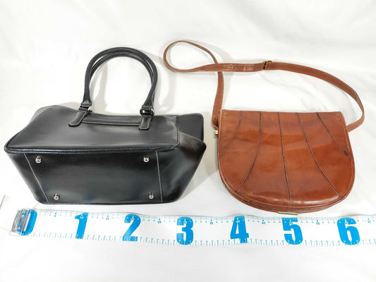 Salvatore Ferragamo Hamano 2-Piece Leather Bag Shoulder Bag