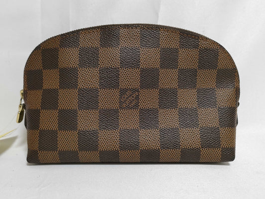 LOUIS VUITTON Damier N47516 Cosmetic Pouch