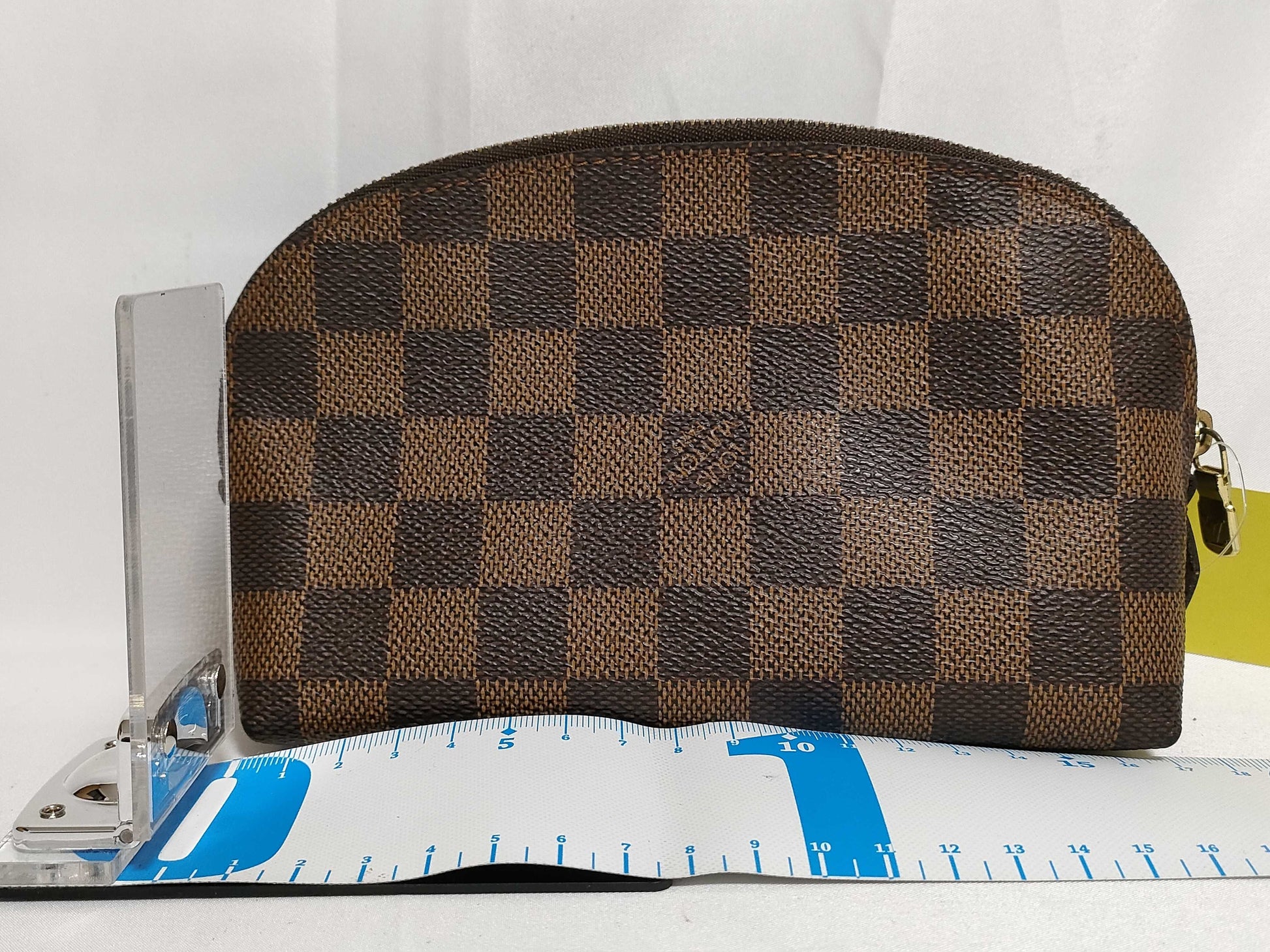 LOUIS VUITTON Damier N47516 Cosmetic Pouch