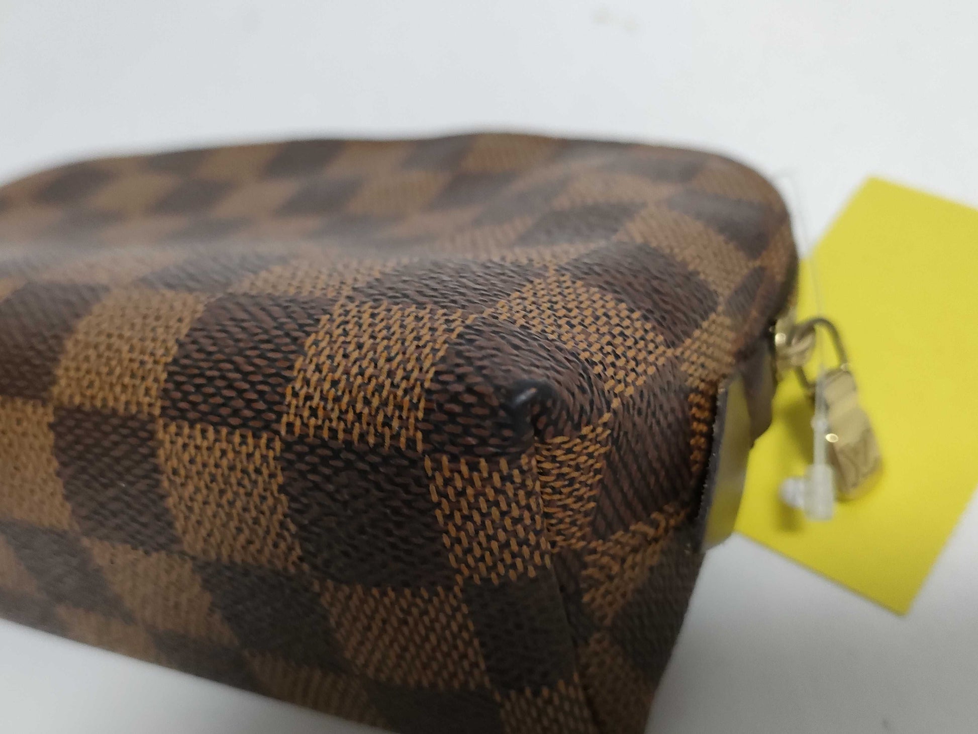 LOUIS VUITTON Damier N47516 Cosmetic Pouch