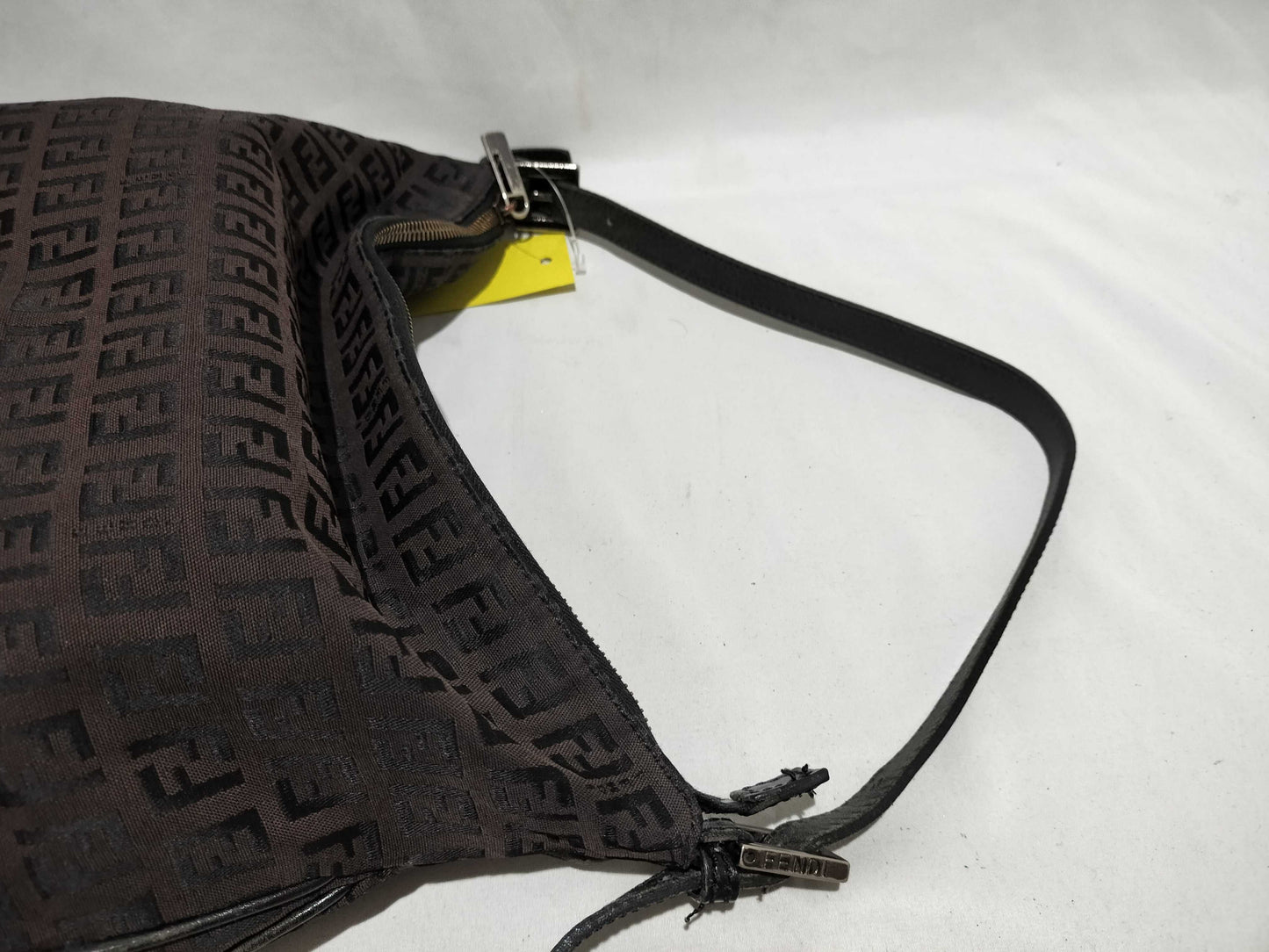 FENDI One Shoulder Back Shoulder Bag