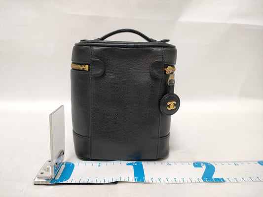 CHANEL Caviar Skin Vanity Vanity Bag