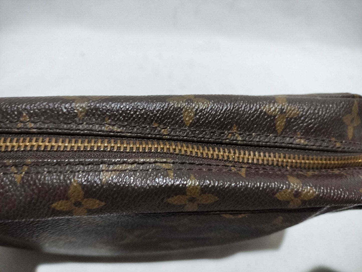 LOUIS VUITTON Monogram True Toilette 23 Second Bag