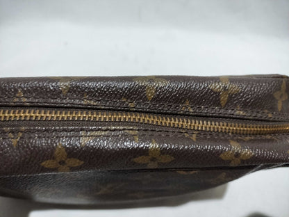 LOUIS VUITTON Monogram True Toilette 23 Second Bag