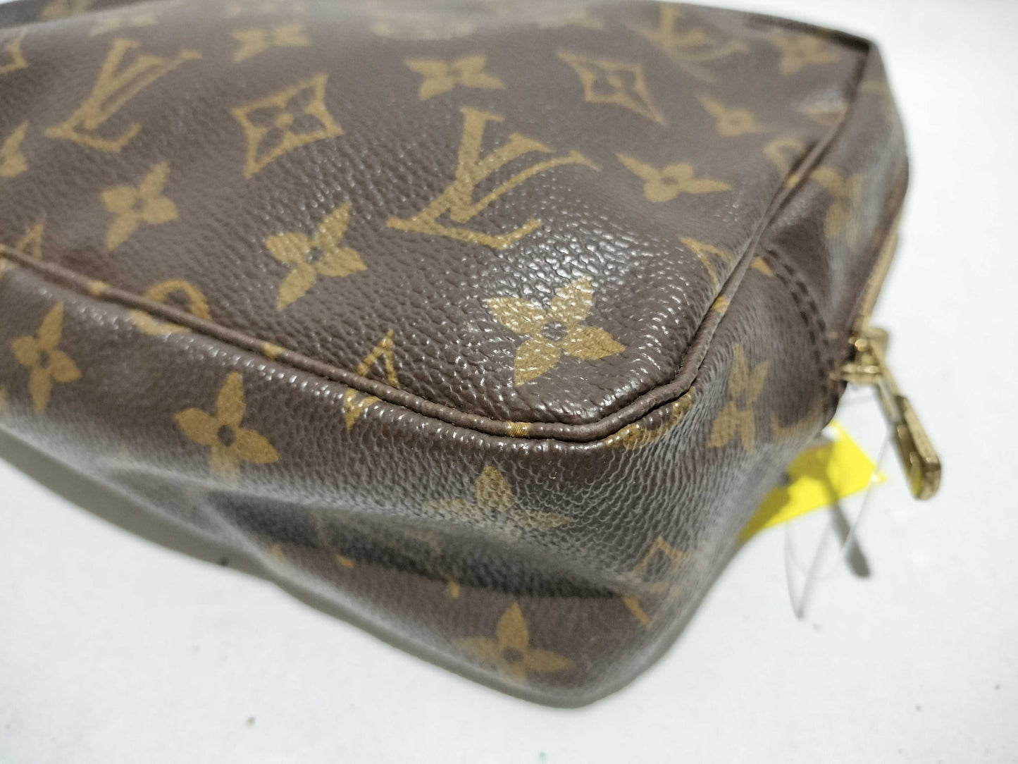 LOUIS VUITTON Monogram True Toilette 23 Second Bag