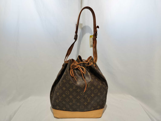 LOUIS VUITTON Monogram M42224 Noe Nume Leather Bottom Replacement Repair Shoulder Bag