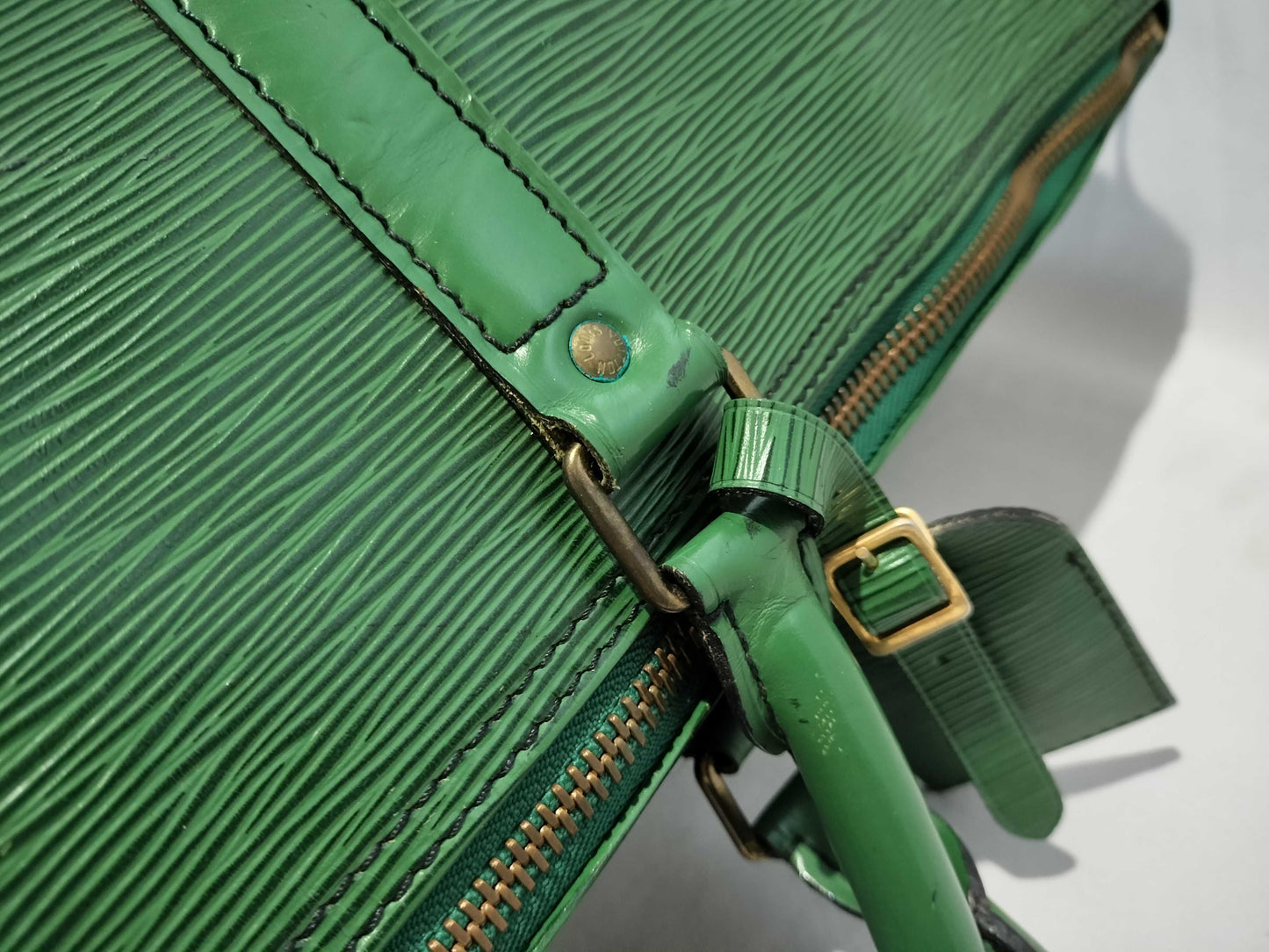 LOUIS VUITTON Epi Keypol 50 Green VI 8912 with Cadena Corner Polishing Boston Bag