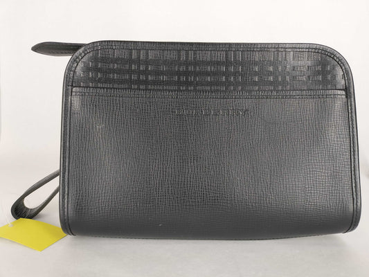 BURBERRY Leather Clutch Bag with Nova Check Lining