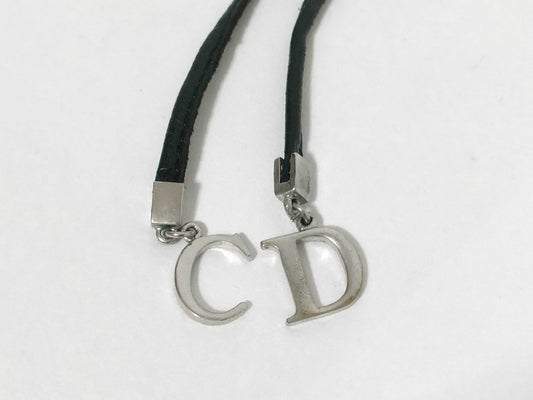 Dior choker necklace