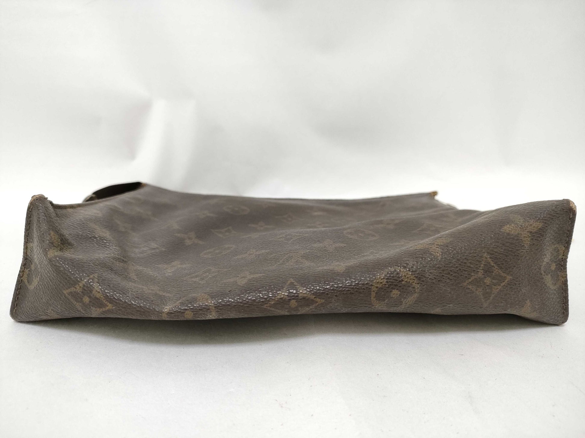 LOUIS VUITTON Monogram M47542 Posh Toilette Other Accessories