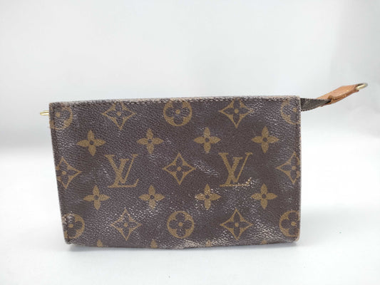 LOUIS VUITTON Monogram Bucket Pouch Other Accessories