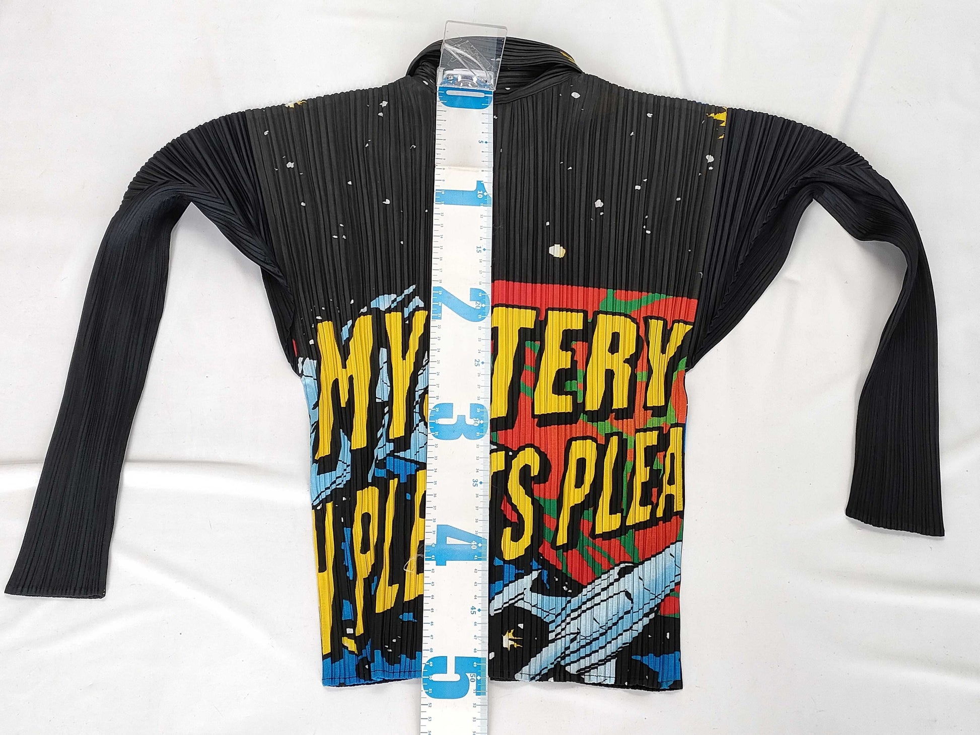 PLEATS PLEASE American Comic Space Print Top