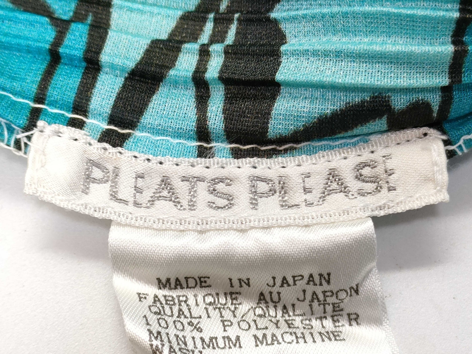 PLEATS PLEASE American Comic Space Print Top