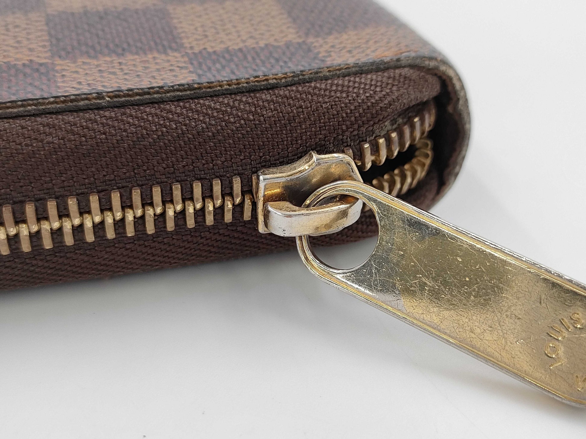 LOUIS VUITTON Damier N60003 Zippy Organizer Wallet