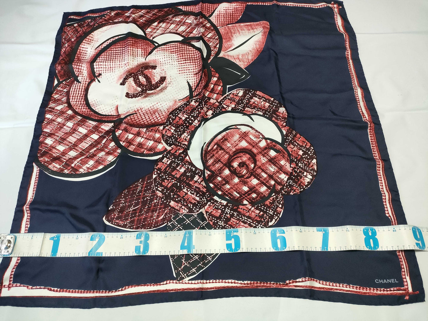CHANEL Camellia Camellia/Coco Scarf