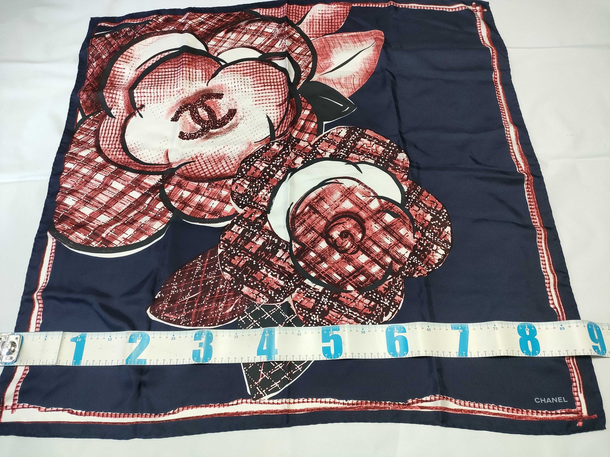 CHANEL Camellia Camellia/Coco Scarf