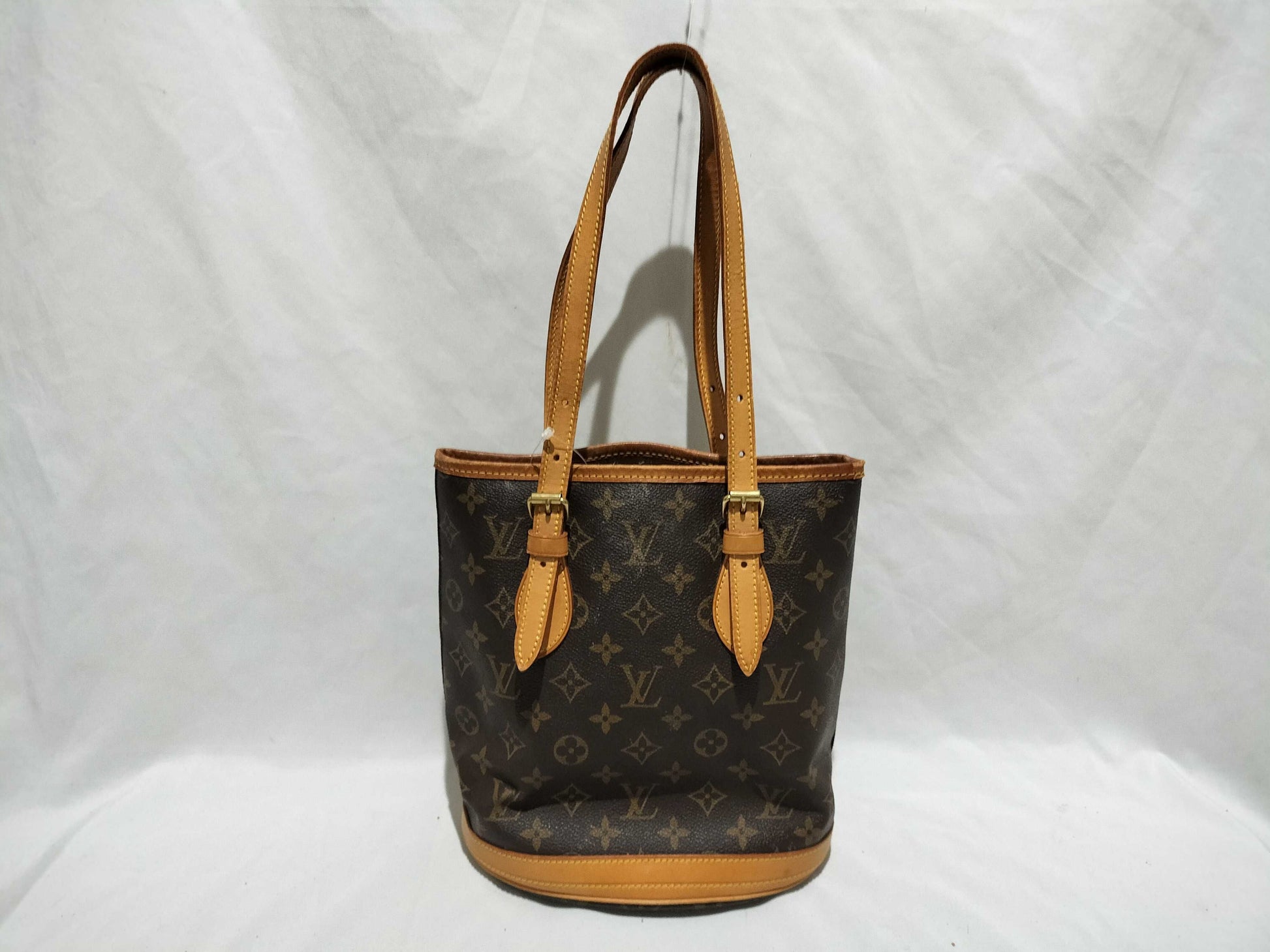 LOUIS VUITTON Monogram Bucket Tote Bag