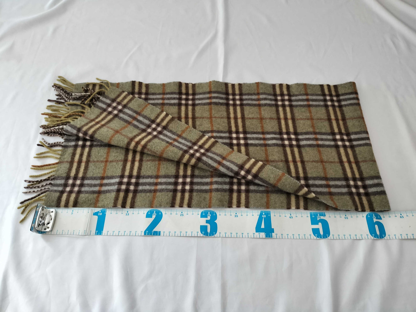 BURBERRY Cashmere Nova Check Scarf
