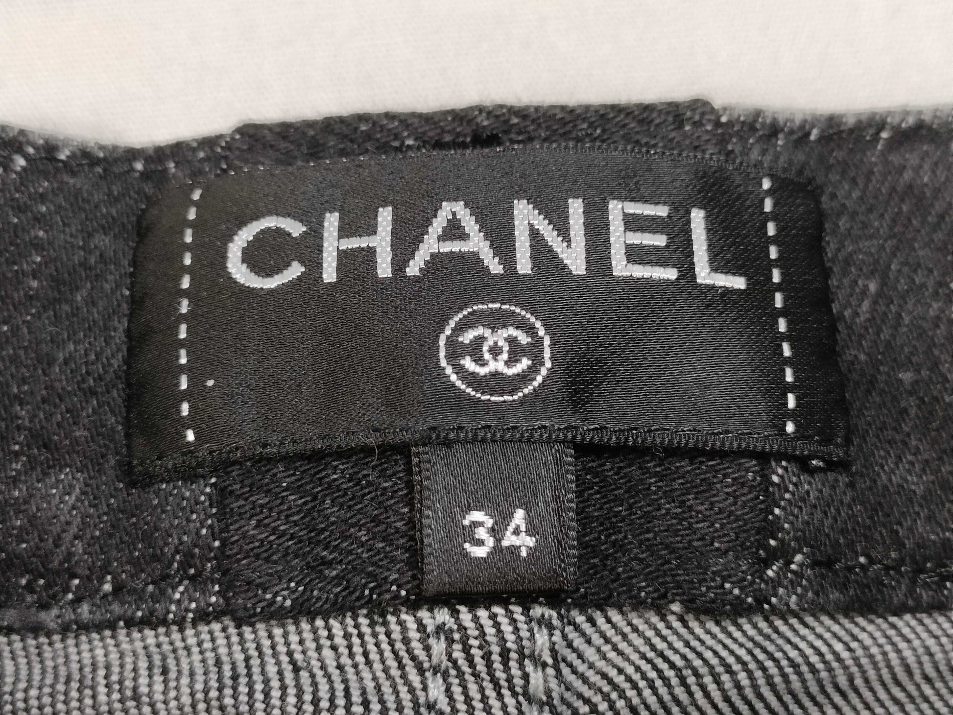 CHANEL Denim Pants, Black, Gripoa Button, P54563V41268