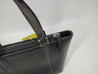 BURBERRY Leather Handbag with Nova Check Interior