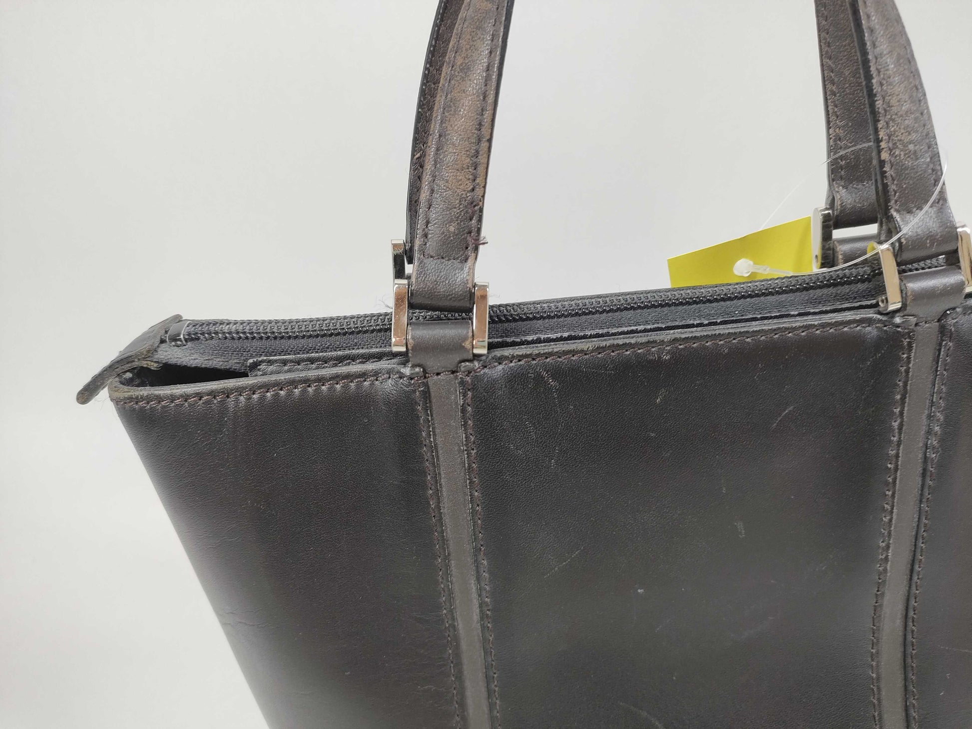 BURBERRY Leather Handbag with Nova Check Interior