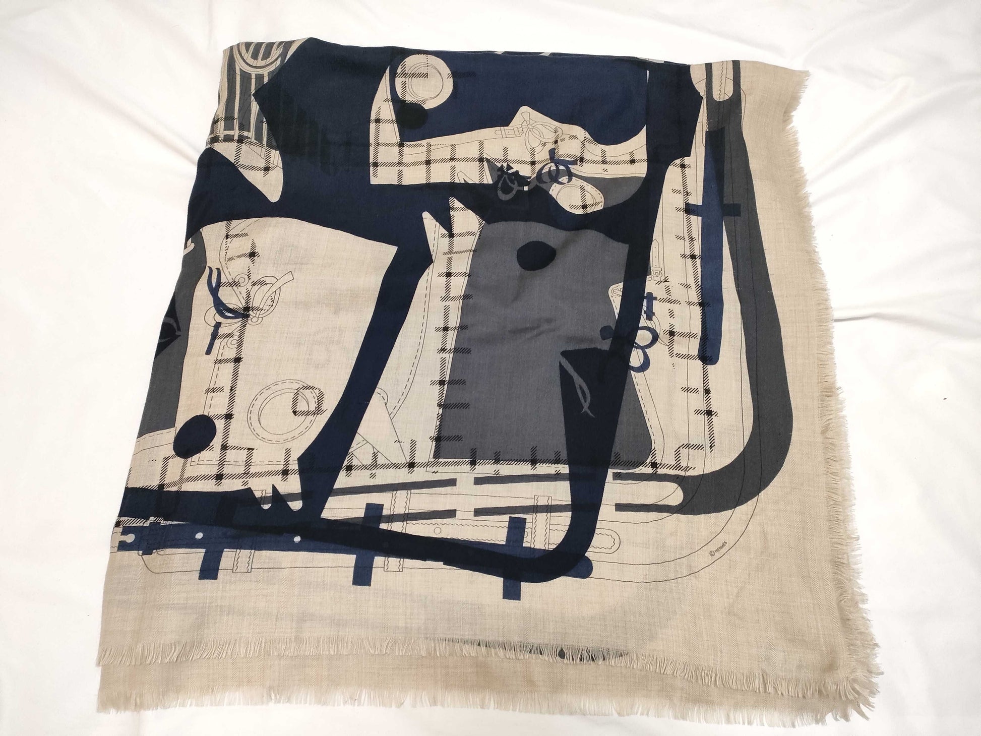 HERMES Carre camails cashmere silk large shawl Other apparel