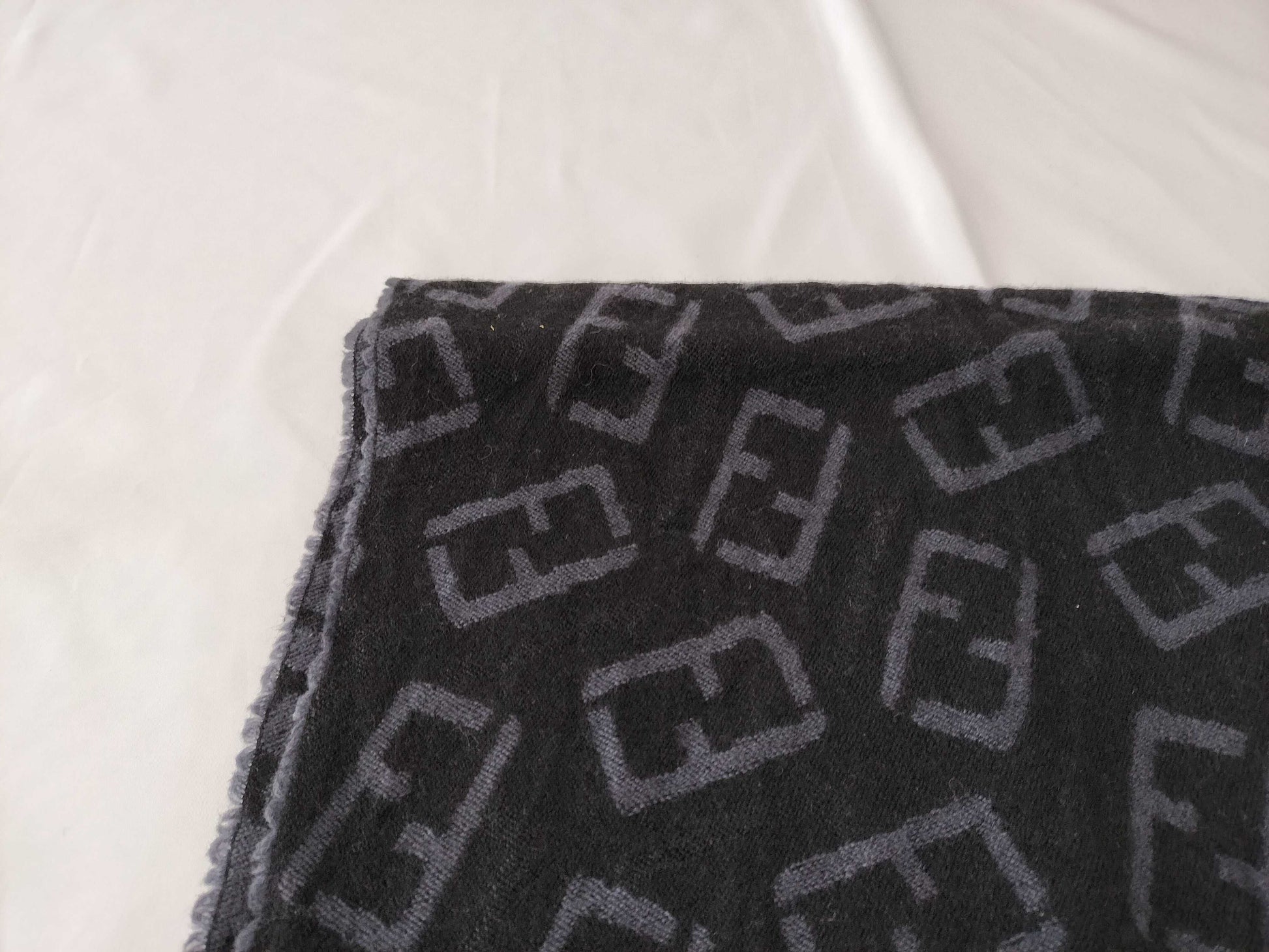 FENDI Zucca pattern scarf Zucca scarf