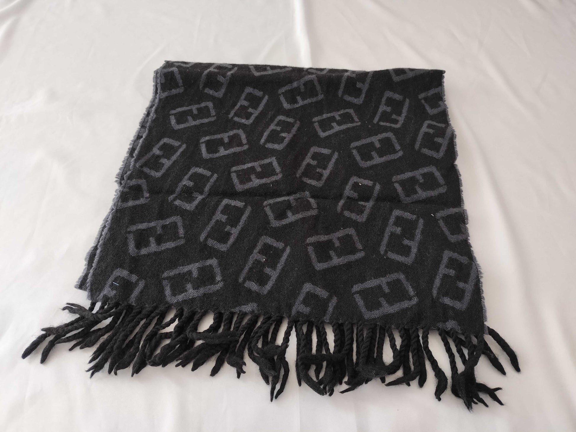 FENDI Zucca pattern scarf Zucca scarf