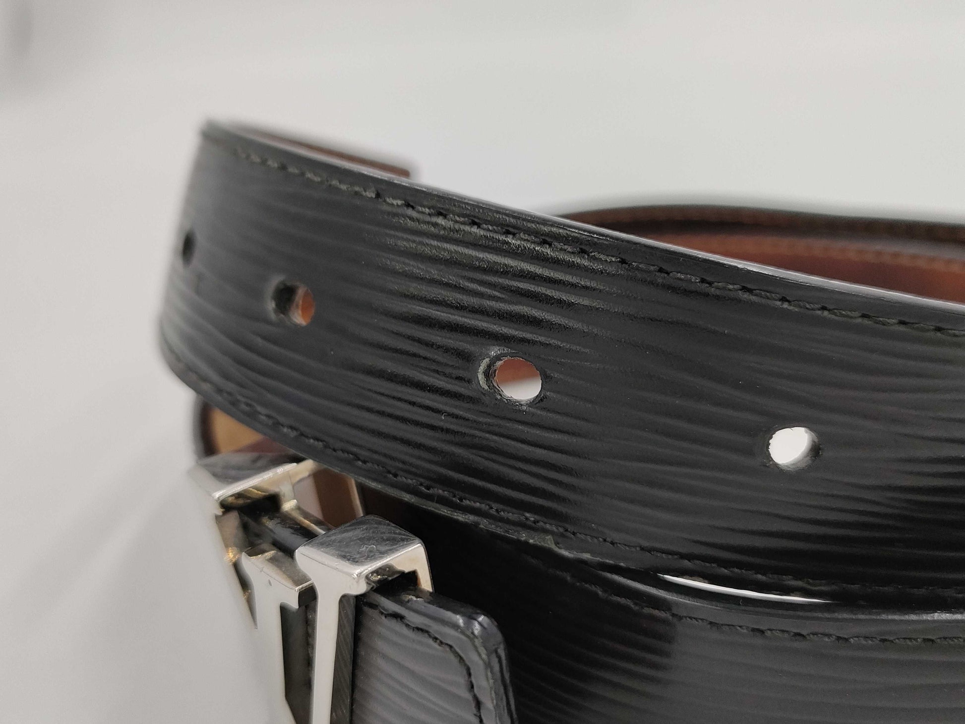 LOUIS VUITTON M9553 Saint-Ture Belt