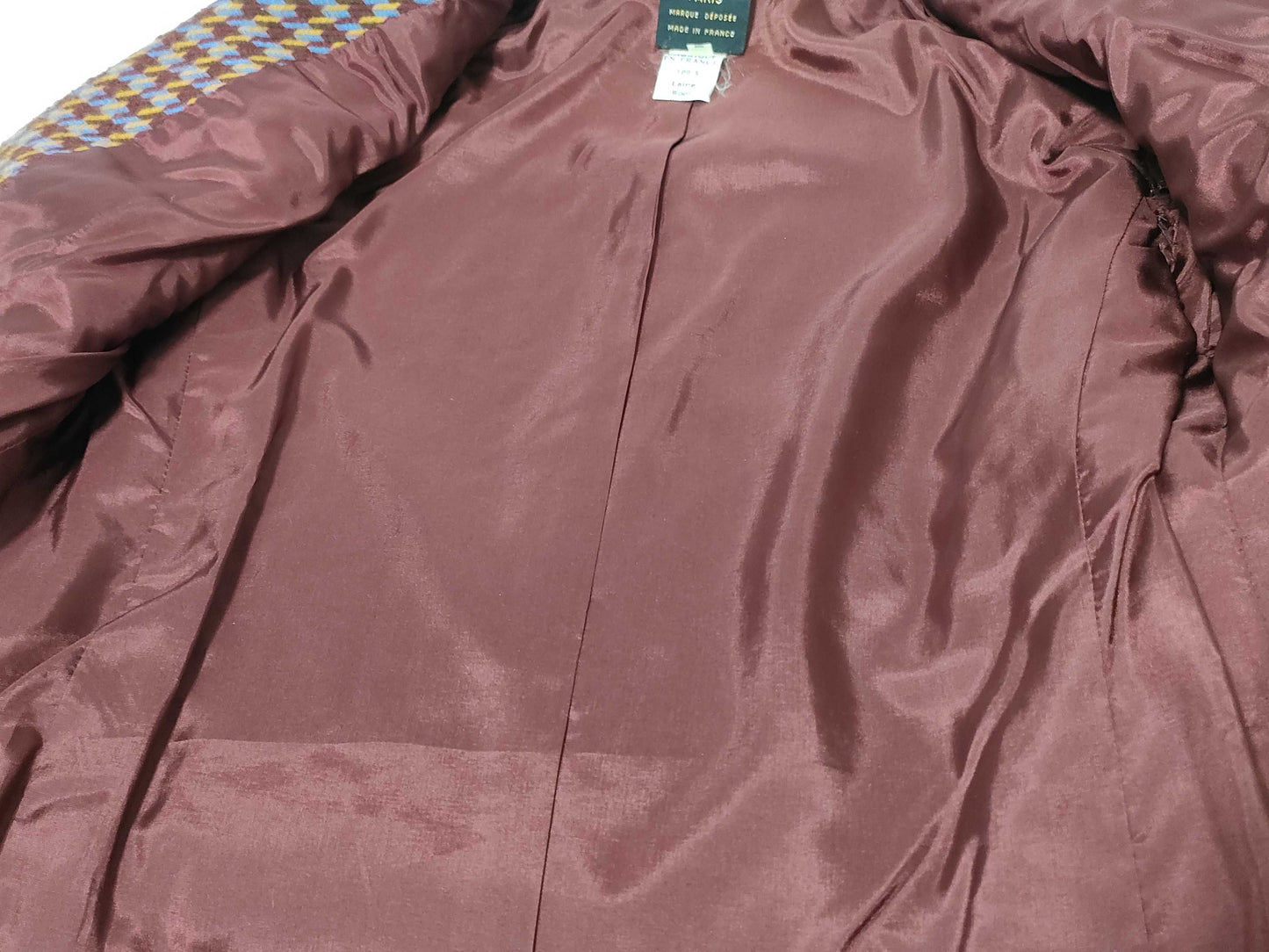 CELINE Houndstooth Wool Set with Sulky Motif Shell Buttons Other Apparel