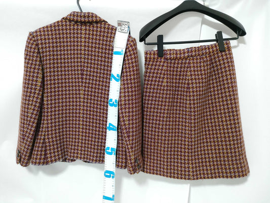 CELINE Houndstooth Wool Set with Sulky Motif Shell Buttons Other Apparel