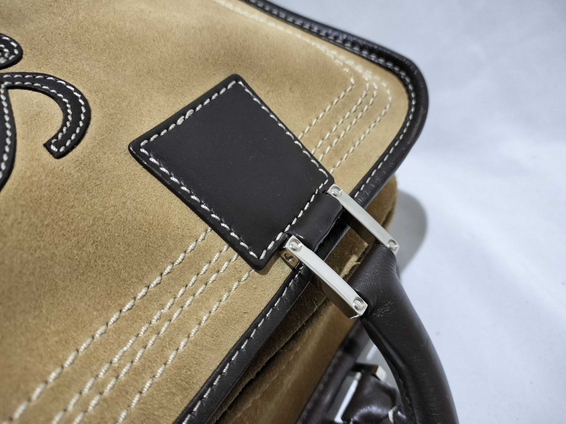 LOEWE Amazona 28 Suede/Leather Handbag