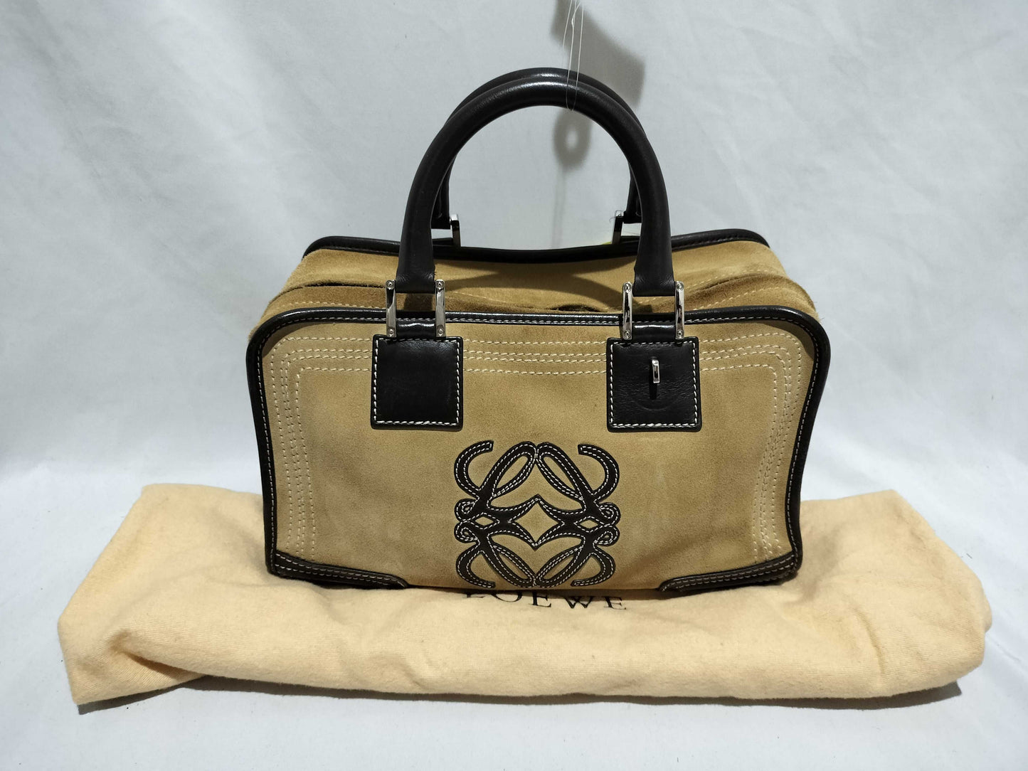 LOEWE Amazona 28 Suede/Leather Handbag